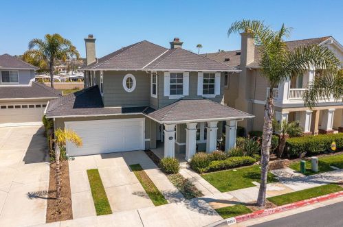 7054 Leeward St, Carlsbad, CA 92011-5430