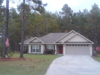 6643 Pine Ridge Cir, Blackshear, GA 31516-5358