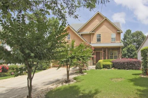 552 Vickers Ln, Locust Grove, GA 30248-7090