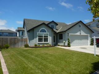 1703 Milton Way, Salinas, CA 93906-4929