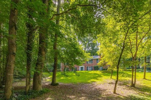 2408 Meadow Lark Dr, Atlanta GA  30344-4026 exterior