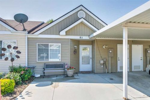 85 Waterbury Ln, Meridian, ID 83646-5539