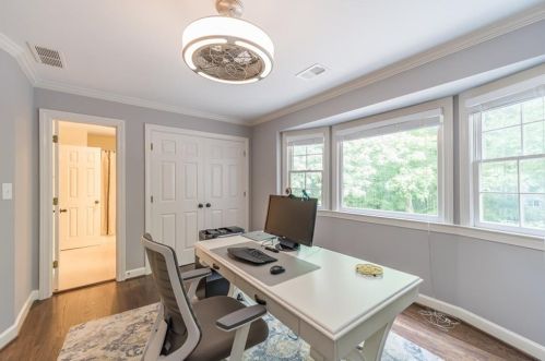 1565 Lazy River Ln, Atlanta GA  30350-3521 exterior