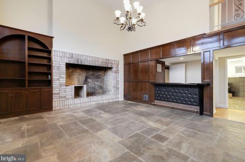 13908 Gate Dr, Silver Spring MD 20906-2208 exterior