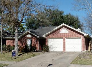2226 Saradon Dr, Sugar Land TX  77478-6000 exterior