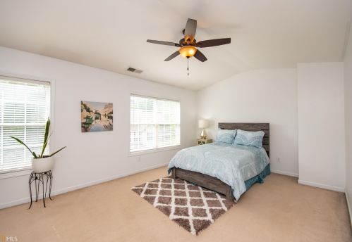 748 Celeste Ln, Atlanta GA  30331-8606 exterior