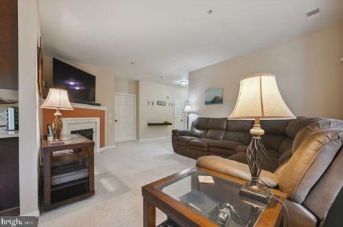 114 Kyle Way, Trenton NJ 08628-2525 exterior