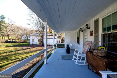 1078 Shenk Hollow Rd, Richmond National Battlefiel, VA 22835-4153