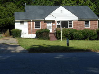 1961 Brewer Blvd, Atlanta, GA 30310-4962