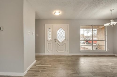 1125 Shady Elm Ct, Bedford, TX 76021-4419
