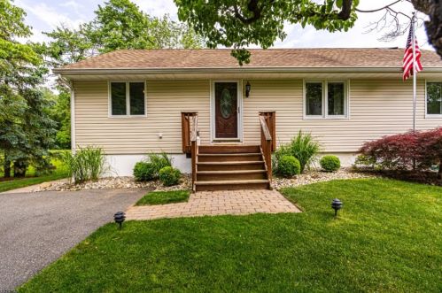 31 Elm Ave, Parsippany, NJ 07054-2331