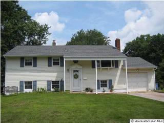 70 Darien Rd, Wall Township, NJ 07731-1847