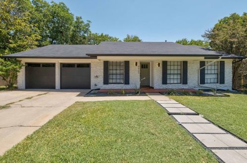 5407 Claymoor Dr, Austin TX  78723-4808 exterior