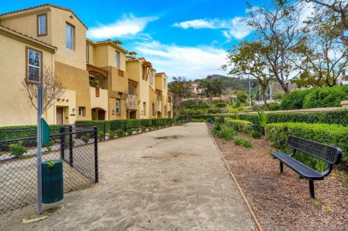 726 Kellogg St, San Marcos CA  92078-7300 exterior