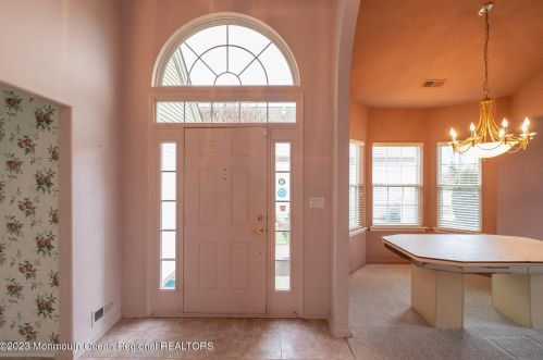 59 Isabella Dr, Lakehurst, NJ 08759-6042