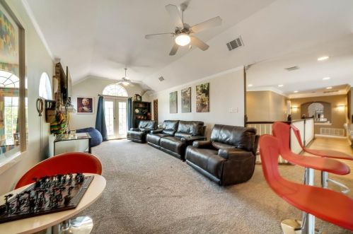 1120 Wishing Wl Ct, Cedar Hill TX 75104-8255 exterior