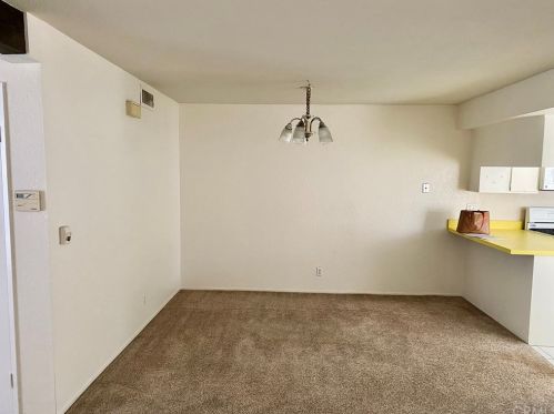 876 Daffodil Dr, Riverside CA  92507-6344 exterior