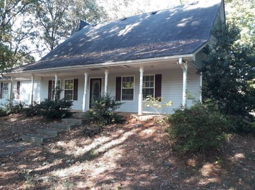 225 Deer Run Rd, Ellenwood, GA 30294-2953