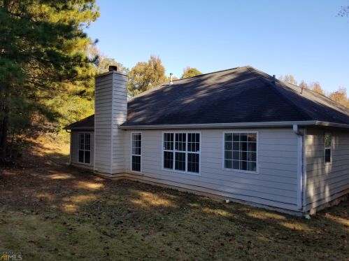 331 Grand Oaks Ct, Stockbridge GA  30281 exterior