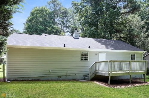 105 Woodridge Dr, Stockbridge GA  30281-1704 exterior