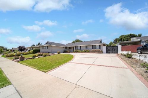 1333 Meda Ave, Glendora, CA 91741-3145