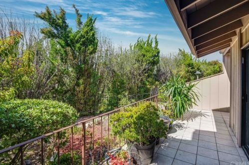 6325 Ridgepath Ct, Palos Verdes Estates, CA 90275-3247