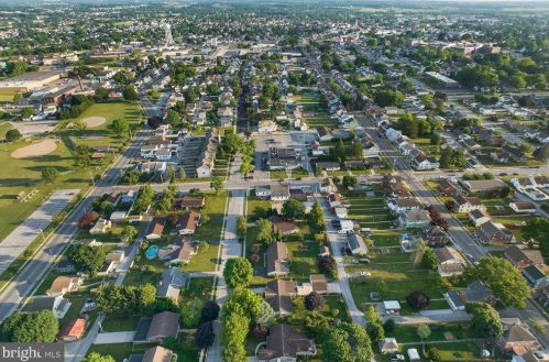 750 Walnut St, Hanover PA 17331-2051 exterior