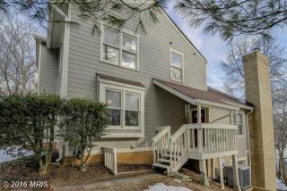 11135 Watermans Dr, Herndon, VA 20191-4311
