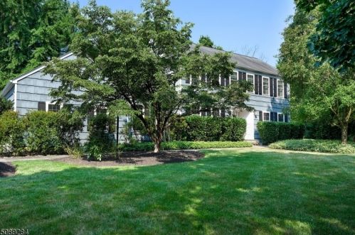 4 Hoagland Dr, Montgomery, NJ 08502-5501