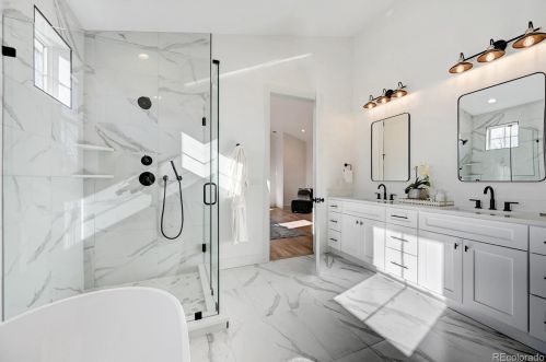 2712 Pennsylvania St, Englewood CO  80113-1644 exterior