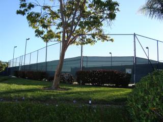 1175 Via Santa Paulo, Vista, CA 92081-6332