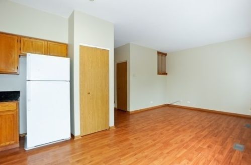 2586 Eldorado Ln, Naperville IL  60564-8407 exterior