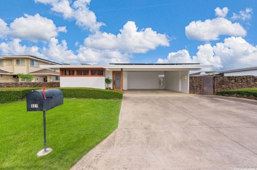321 Halemaumau Pl, Honolulu HI  96821-2107 exterior