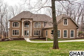 4728 Rock Ledge Dr, Harrisburg, PA 17110-3253