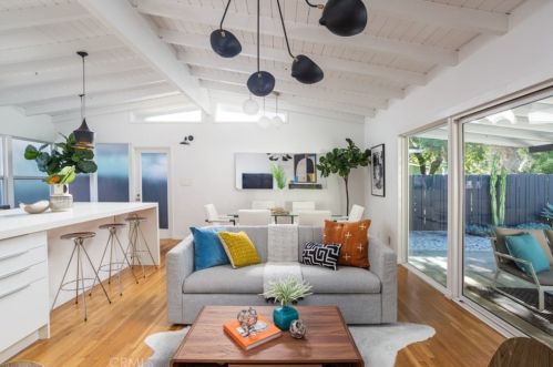 2230 Alona St, Santa Ana CA  92706-2419 exterior
