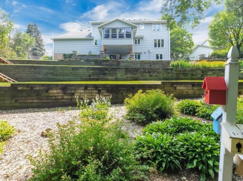 8405 135th St, Saint Paul MN  55124-9538 exterior