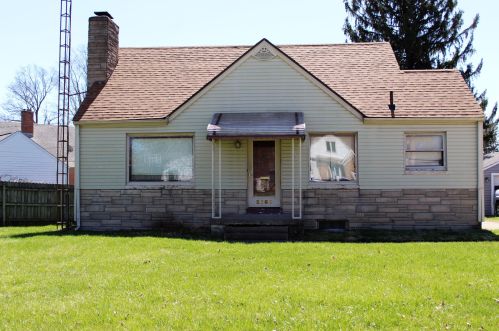 2160 Sunnyland Blvd, Springfield, OH 45506-3244