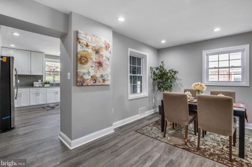 11810 Valleywood Dr, Silver Spring MD 20902-2233 exterior