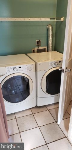 115 North St, Carlisle PA  17013-2430 exterior