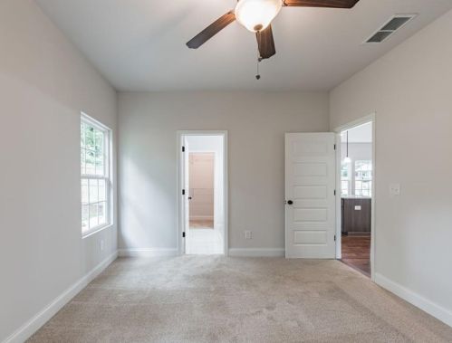 1382 Gus Thornhill Jr Dr, Atlanta GA  30344-3556 exterior