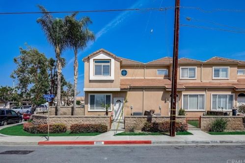 8606 Belmont St, Cypress, CA 90630-2163