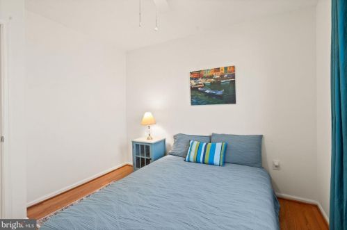 7909 Pebble Brook Ct, Springfield VA  22153-2618 exterior