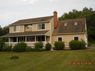 25 Samuel Hill Rd, Columbia, CT 06237-1425