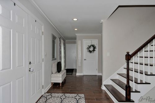 434 Carpenter Dr, Palatine, IL 60074-3747