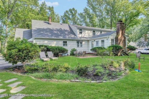 43 Wickapecko Dr, Tinton Falls NJ  07712-4137 exterior