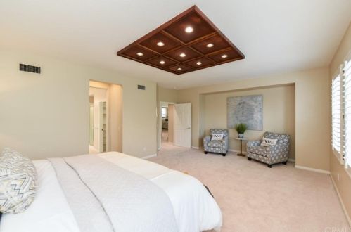 2 Heather, Irvine CA  92620-2219 exterior