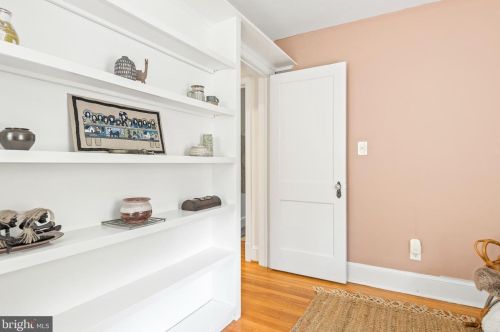 8018 Maple Ave, Silver Spring MD 20912-6317 exterior