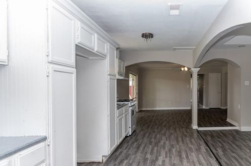 6709 Plantation Rd, Fort Worth TX  76140-1222 exterior