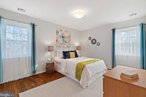 1 Fieldston Rd, Princeton NJ  08540-6453 exterior