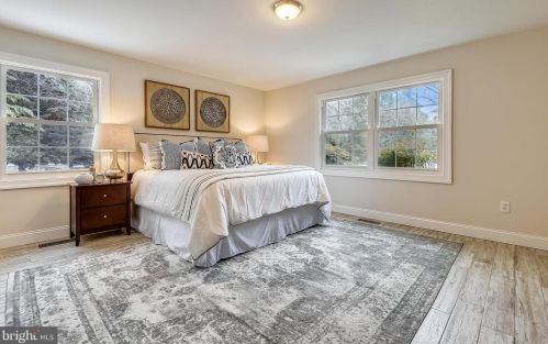 810 Burnt Mills Ave, Silver Spring MD 20901-4506 exterior